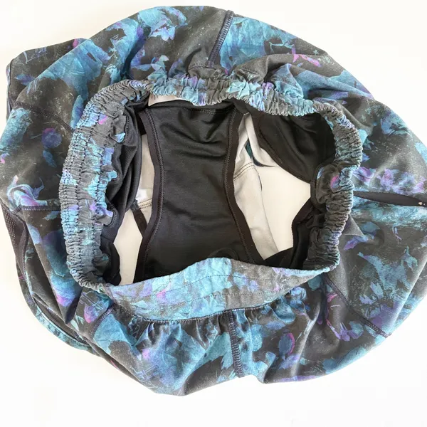 Lululemon Womens Floral Shift Blue Multi‎ Black Hotty Hot Running Shorts Size 6 - Image 7
