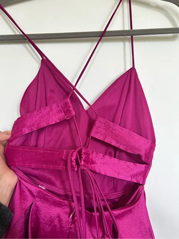 Lucy in‎ the Sky Magenta V Neck Strappy Open Back Mini Dress Size Small - Image 3