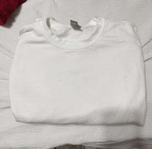 Gildan Sweatshirt - Image 2
