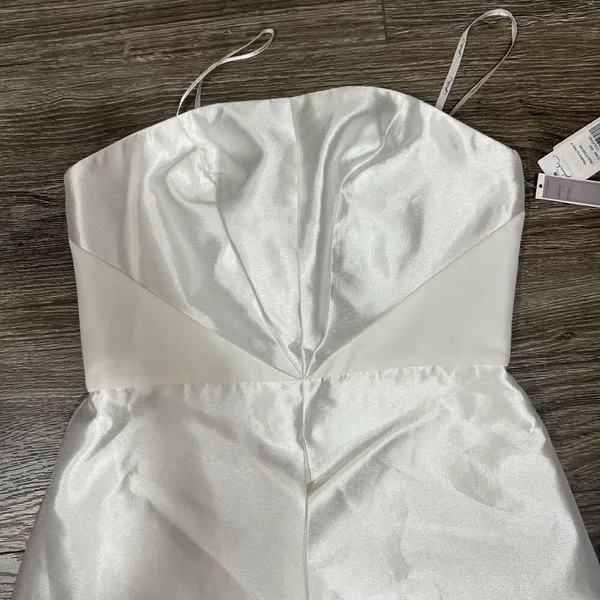 Phoebe White Sz 4 strapless polyester Cocktail Dress - Image 2