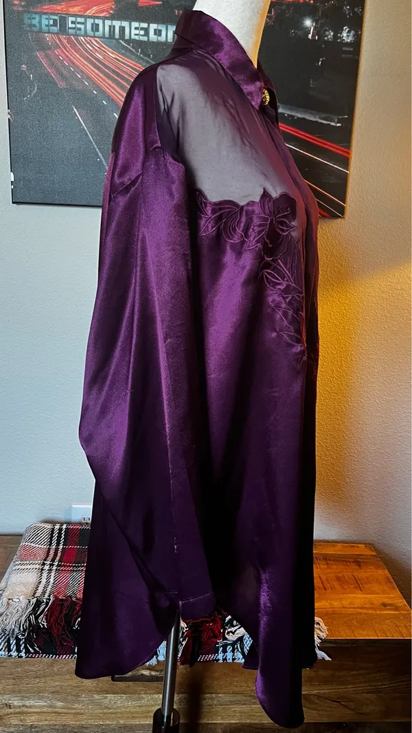 Womens M/L Vintage Victoria's Secret long sleeve nightgown - Image 2