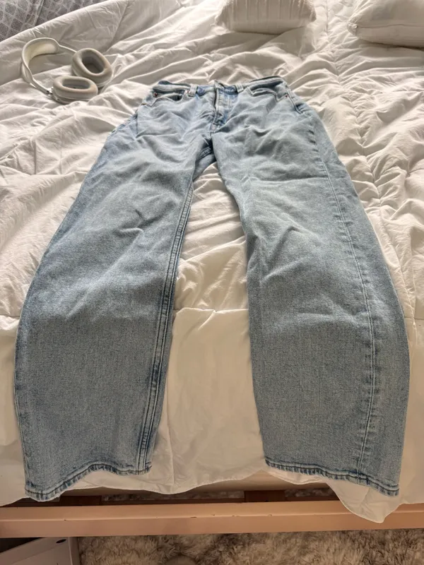 Abercrombie Jeans - Image 3