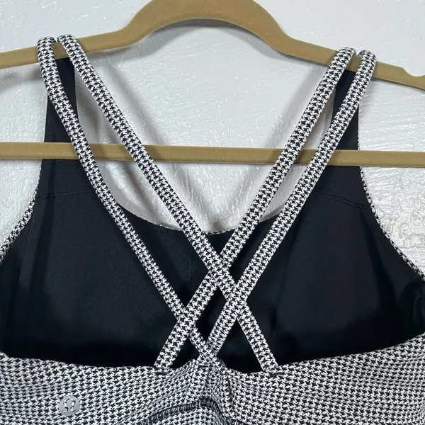 Lululemon Women 12 White Black Houndstooth Energy Sports Bra Athletic Workout - Image 6