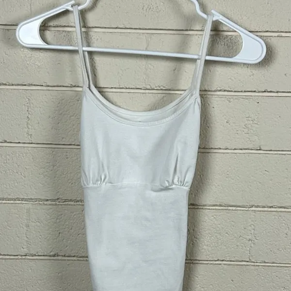 Brandy Melville John Galt White Lace Up Back Tank one size - Image 4