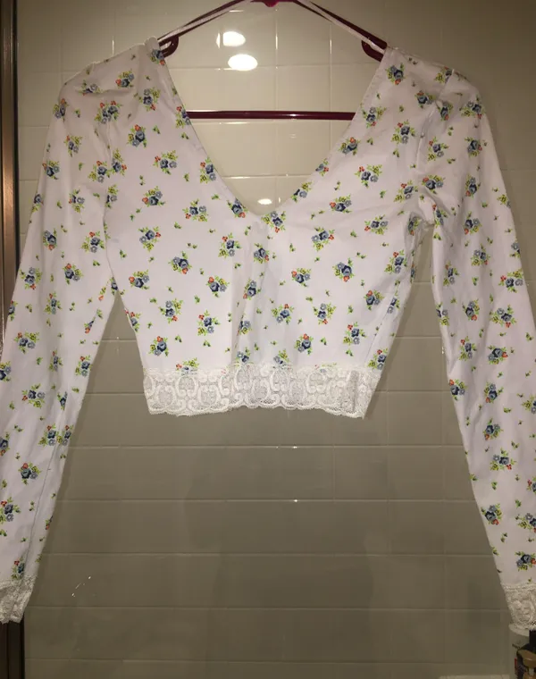 Urban Outfitters Gathered Front Floral Lace Crop Top - Image 2