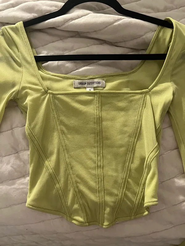 Urban Outfitters Green Top - Image 2