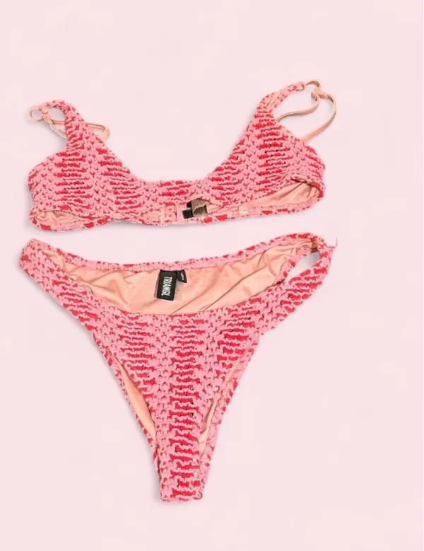 TRIANGL MAIA - Alina Pink Crochet Scoop Bikini Set - Image 5