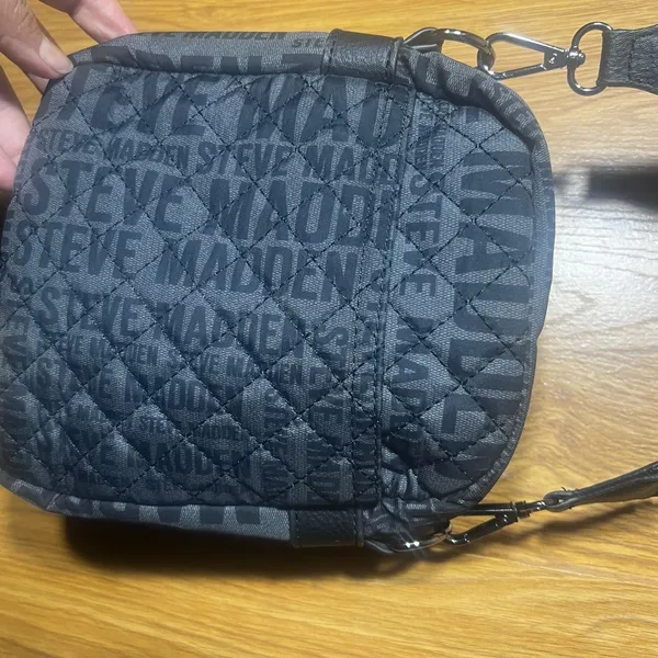 Steve Madden Black Crossbody Bag - Image 9