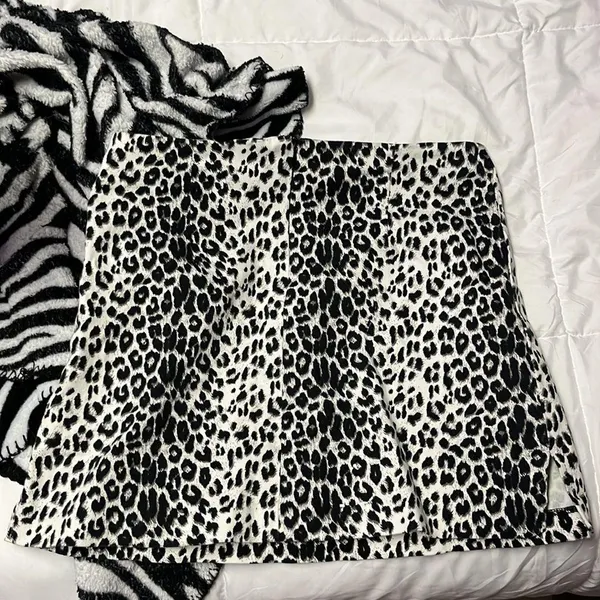 Cheetah/leopard print skirt Black - Image 2