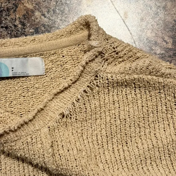 Free People Beach Sweater Oversized Coastal Beachy Boho Slouchy Y2K Small Flaws - Image 4