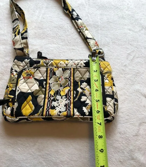 Vera Bradley crossbody bag, 10”x6” - Image 7