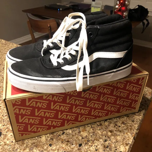 Women’s Vans Ward Hi - black & white - Image 3