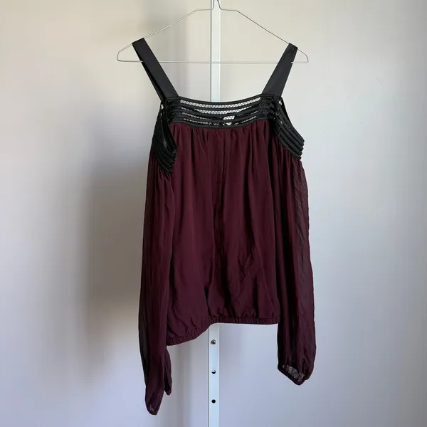 Guess by Marciano sz XS Burgundy Y2k fairy cottage 100%‎ Silk Top - Image 9