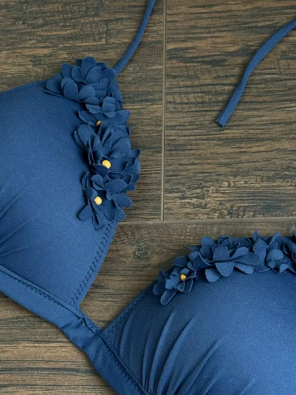 Bikini Top Flower - Image 2