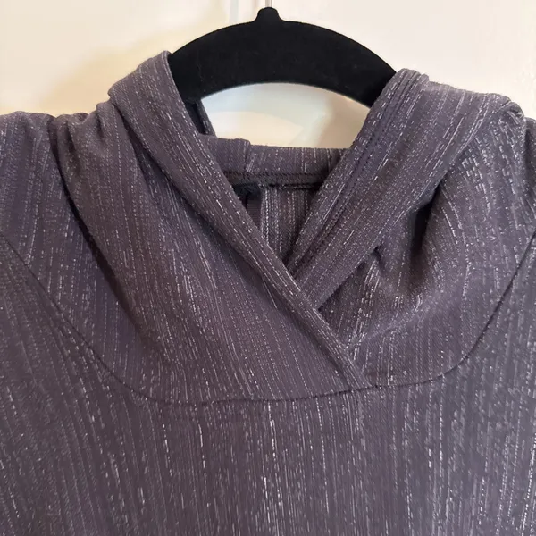 Lululemon Varsa The Lab Textured‎ Jacquard Crop Hoodie Lightweight Size S Or M - Image 2