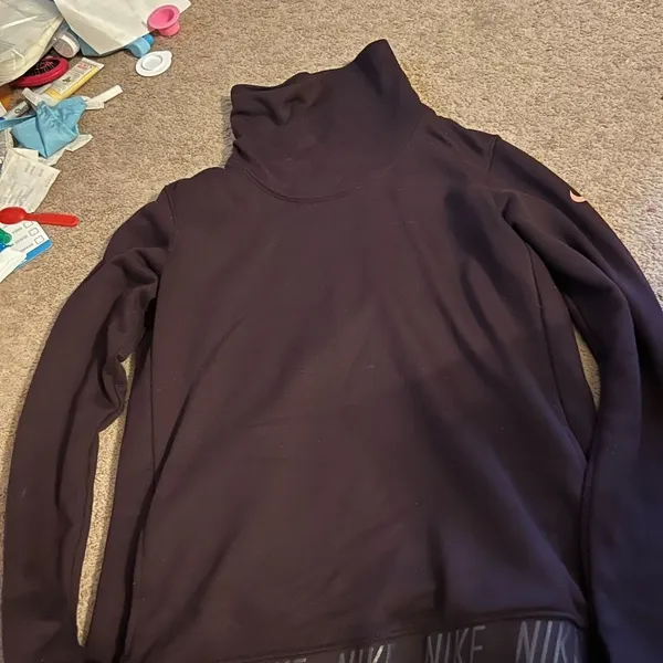 ‎Nike medium sweatshirt - Image 6
