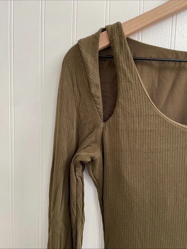 SHAPELLX Long‎ Sleeve Cut-Out Ribbed Shapewear Maxi Dress in Olive Green Size M - Image 8