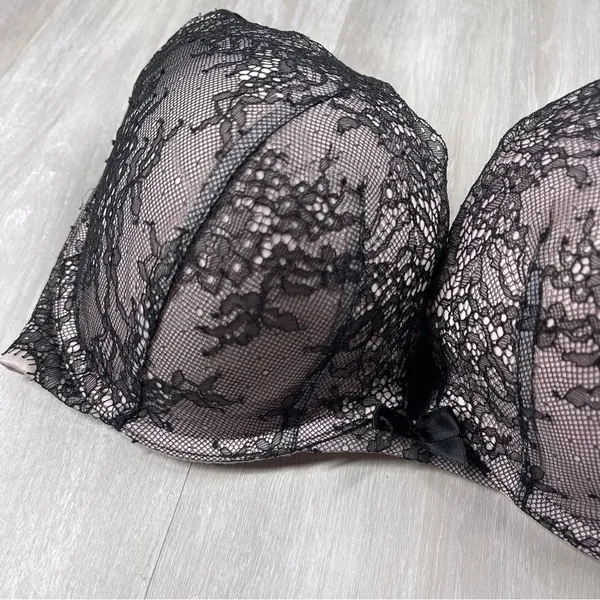 Victorias Secret Very Sexy Push-up Black Lace Bra - Image 2