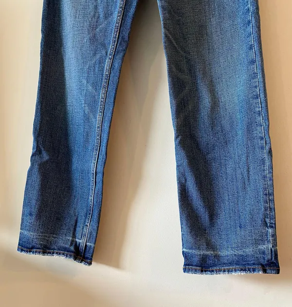 Abercrombie The Ankle Straight Ultra High Rise - Image 5