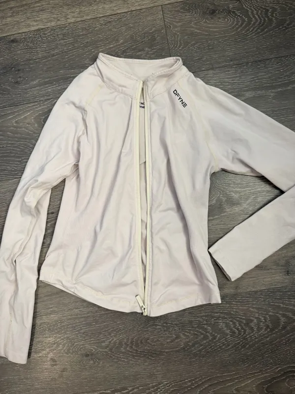 Dfyne shorts and jacket  - Image 5