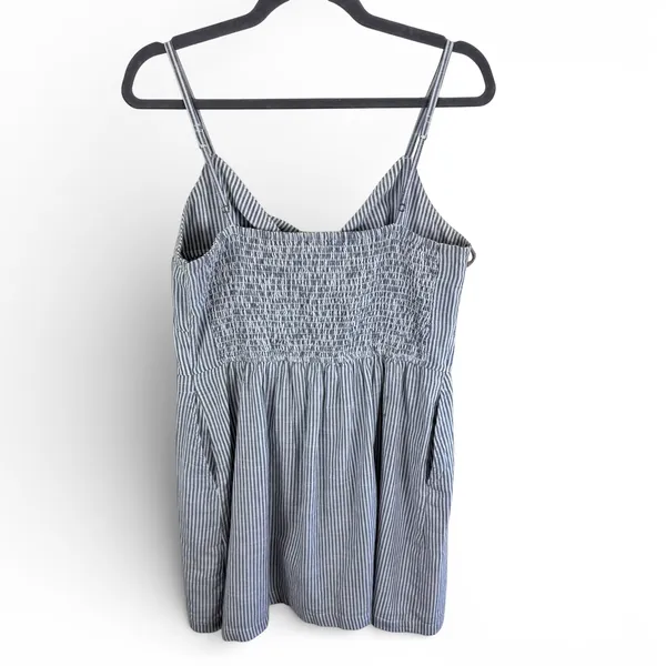 Abercrombie & Fitch Gray‎ White Striped Tie Front Button Mini Dress Summer Large - Image 2