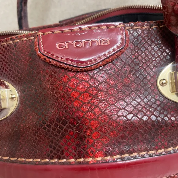 Cromia Italy Burgundy Snakeskin Leather Shoulder Bag Tassel Satchel" HAS PEELING - Image 3