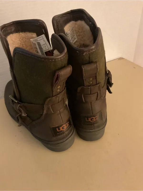 UGG women Brown Leather biker motorcycle Boots with Buckle Detail US 6 - Image 7
