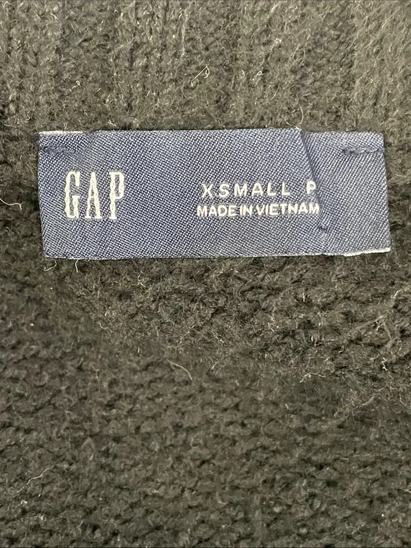 GAP Black Button-Front Cashsoft Crew Cardigan Sweater - Image 4