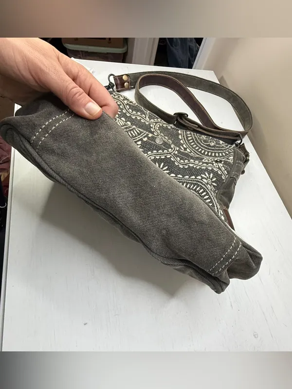 ⭐️ Myra Tribal Dream Shoulder Bag Patchwork Cotton Canvas - Image 13