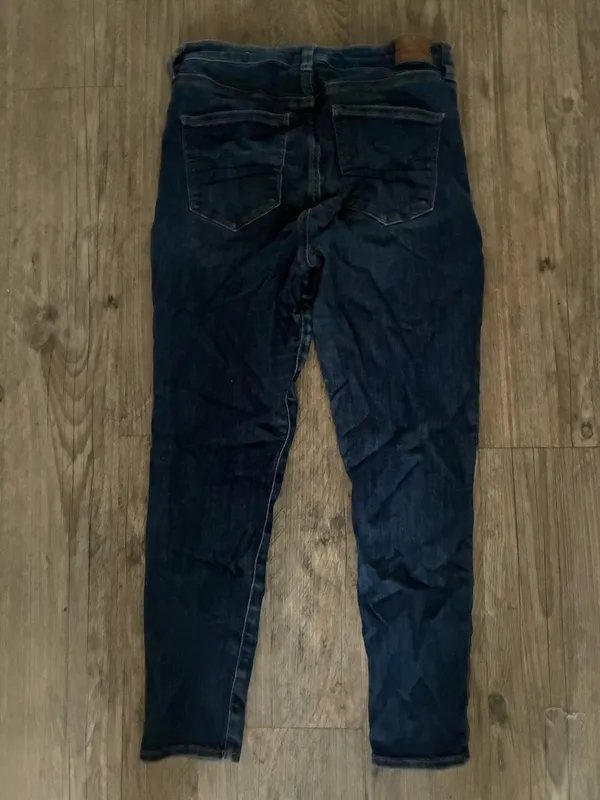 American Eagle High-Rise Dark Blue Women’s Jeans - Image 3