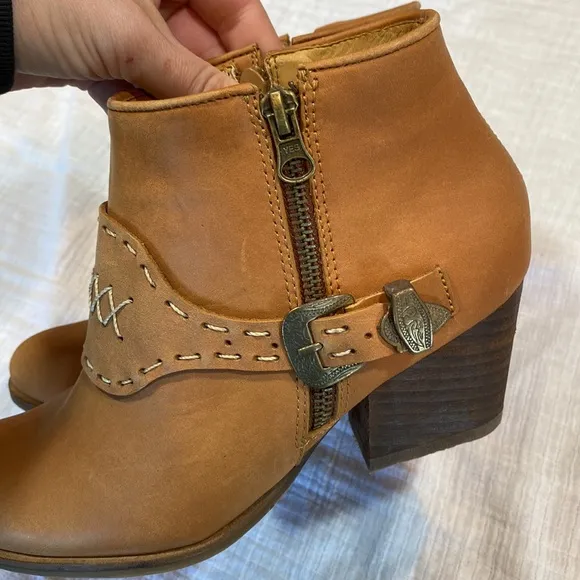 Anthropologie Stivali Maipore Western Ankle Boots Brune 37/ US 6.5/7‎ - Image 5