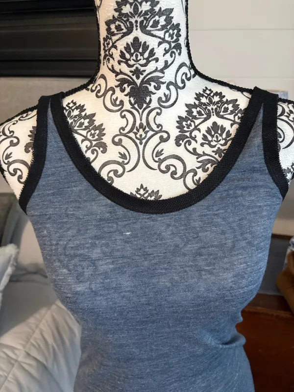 Converse denim blue size medium tank top - Image 2