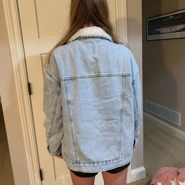 PacSun Sherpa Trucker Jacket - Image 3