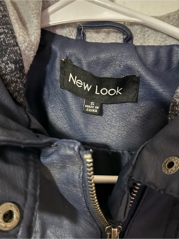 New Look Navy Faux Leather Jacket with Gray Knit Sleeves and Hood - Image 2