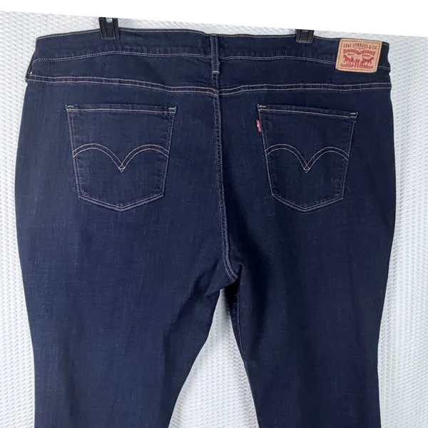 Levi Strauss Classic Straight Jeans Dark Wash Women‎ Size 24W M - Image 4
