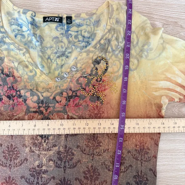 Apt. 9 Y2K XL Paisley Henley‎ Short Sleeve Tee Rib Yellow Red Orange Fire Floral - Image 5