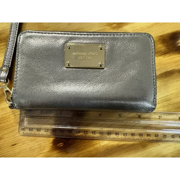 Michael Kors Women's Wallet‎ Gray Zip Around City Designer Preppy Classic Modern - Image 7