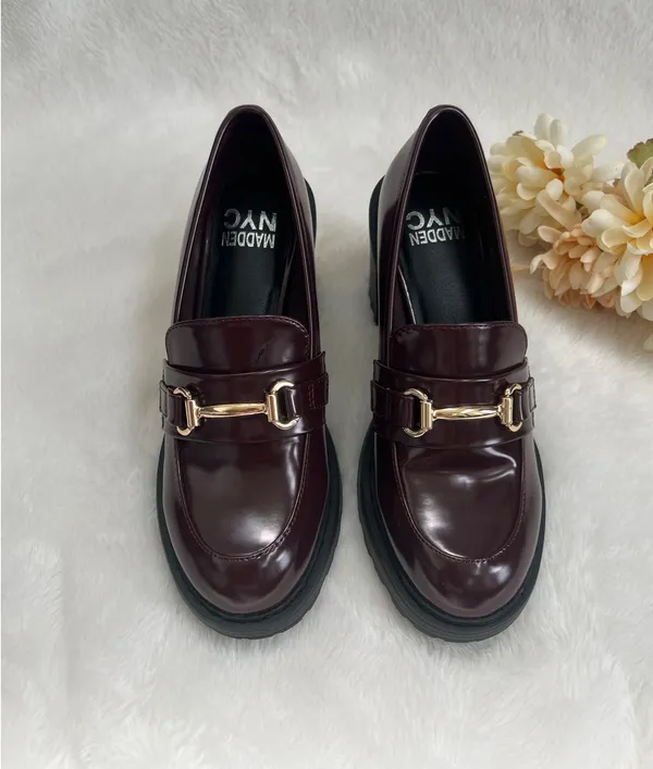 Madden Girl Madden NYC Burgundy Heeled Loafers size 7.5 - Image 2