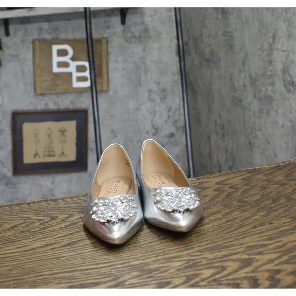 NWT Journee Collection Slip On Pointed Toe Ballet Dress Flats Silver Gray 5.5W - Image 4
