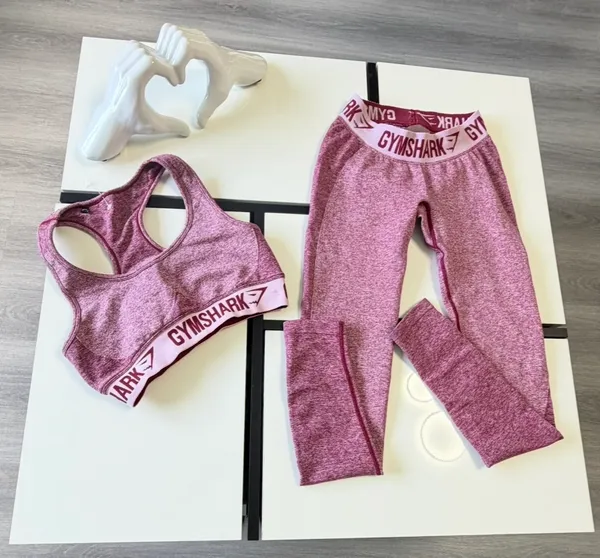 gymshark flex set in heathered maroon 🎀 size small - Image 4