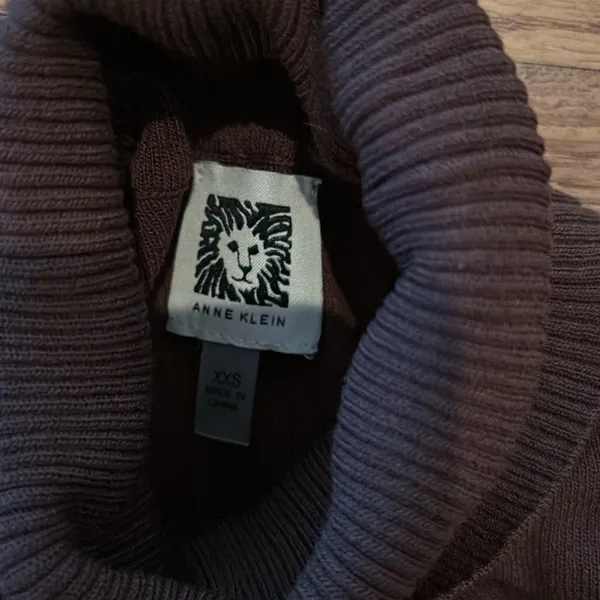 Anne Klein top - Image 2