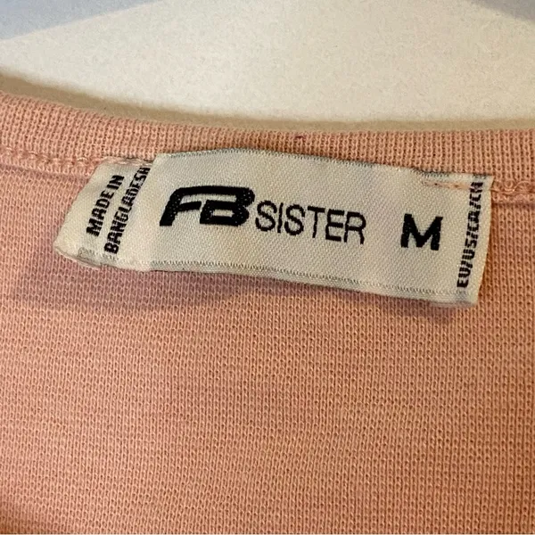 Crop Top Pink Size M - Image 5