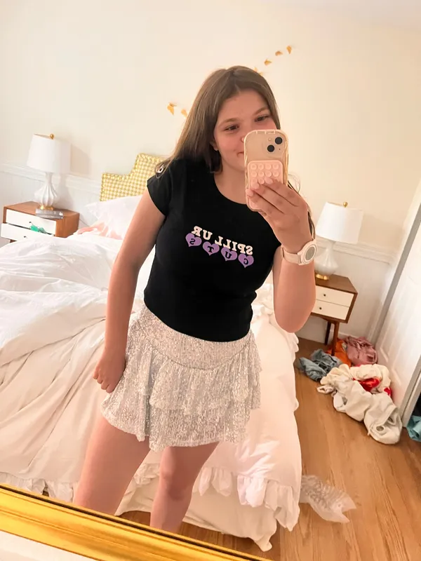 Olivia Rodrigo Crop Top Black Size M - Image 5