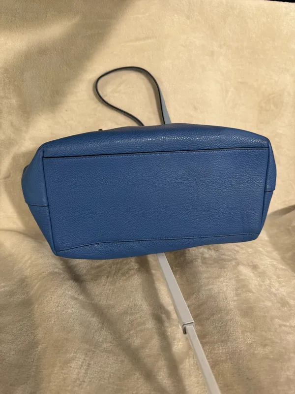 Coach Taylor Pebbled Leather Tote - Image 4