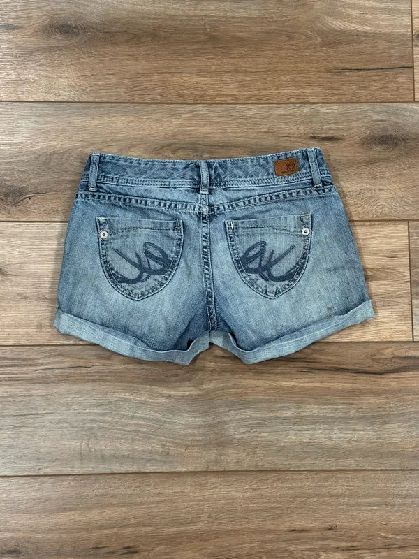 EXPRESS 100% Cotton Vintage 2000s Y2k Low-rise Cuffed Micro Jean Shorts | Sz 0 - Image 4