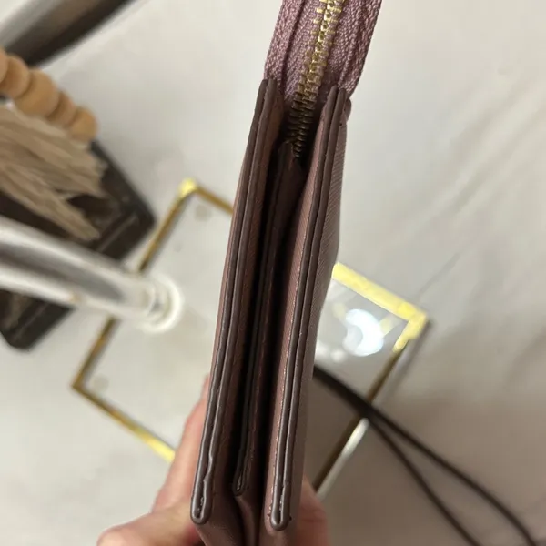 Kate Spade Mauve Leather Wristlet - Image 8