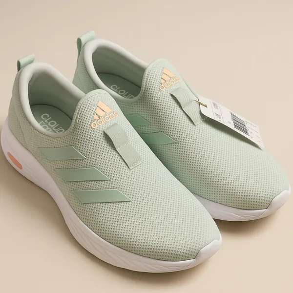 Adidas Women's Mint Green Slip-On Sneakers cloud foam size 8 - Image 2