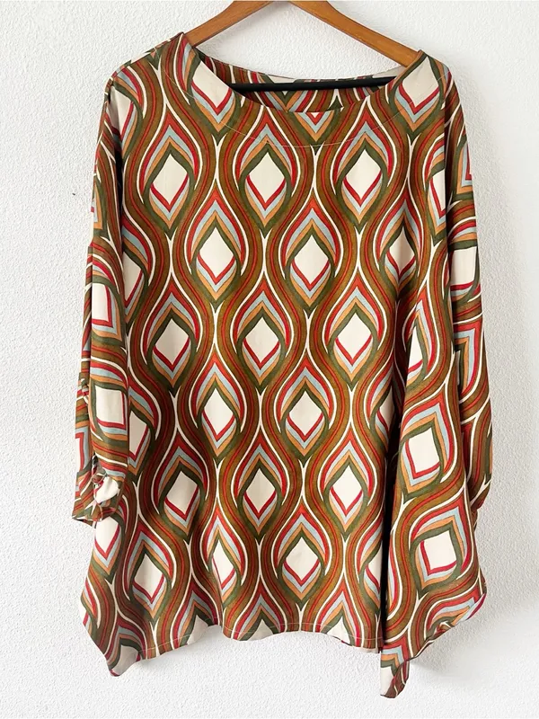 Bryn Walker Mod Geo Print Oversized Dolman Sleeve Bohemian Art Tunic Top - Image 2