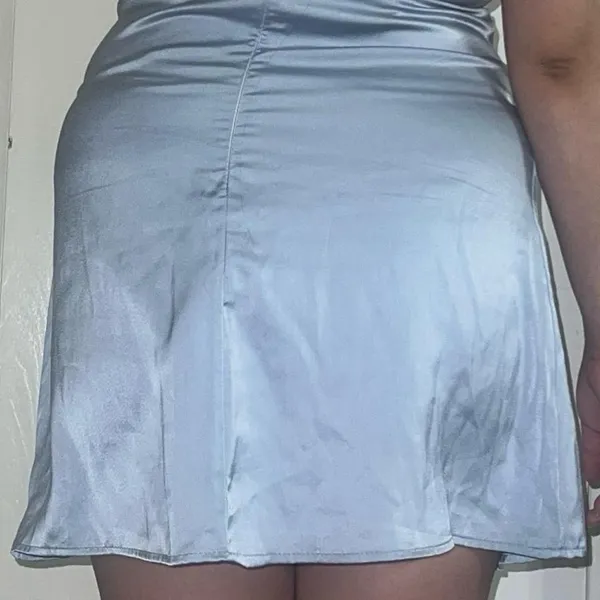 Blue satiny mini dress - Image 3