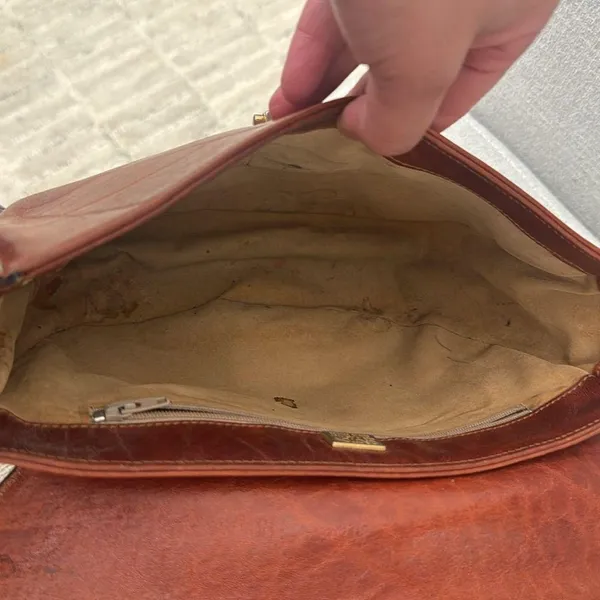 Vintage Oroton Brown Genuine Leather Crossbody Bag Handbag Australian Rare - Image 8